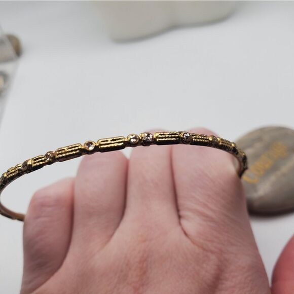 Egyptian goddess crystal encrusted bracelet bangle - Picture 3 of 3